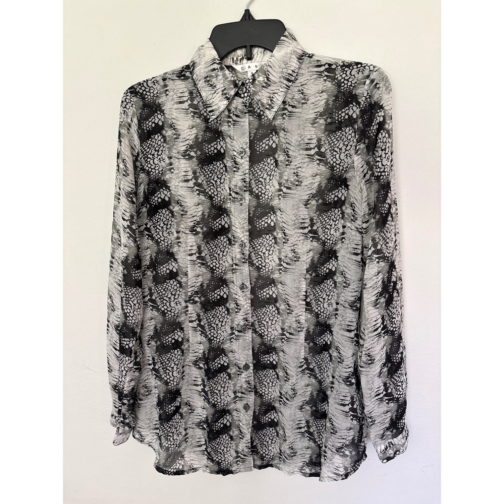 Cabi Button Down Women S Black White Excellent Snakeskin Sheer Blouse